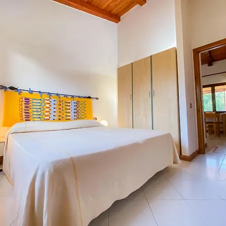 Lejlighedshotel In Just 850 Mt From The