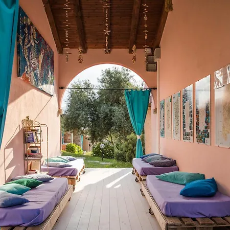 In Just 850 Mt From The Aparthotel 3*